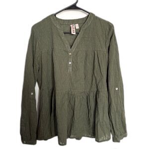 Women's Dolan Forrest Green Long Sleeve Rolled Tab Top Size M